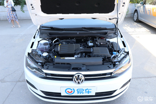 Polo发威了 大众又出好车 月薪5千能养得起吗 心动就快行动 腾讯新闻