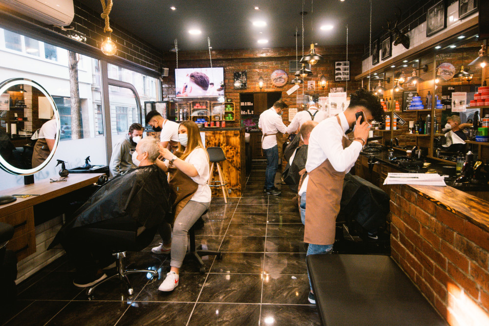 (国际疫情)德国理发店恢复营业