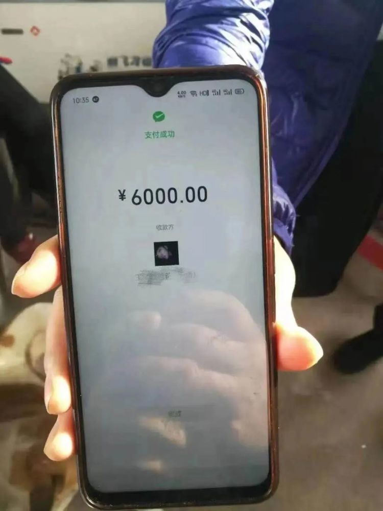 被告魏某给付原告国某建房施工款6000元,并当场微信转账支付