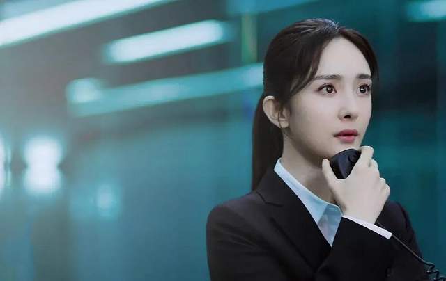 2021年,中国的贺岁档电影,绝对是影视业"全面回春"的一个好兆头,从上