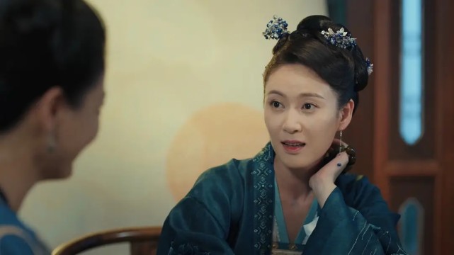 在剧中赵柯塑造的姚萍儿从第一集开始就是小点满满