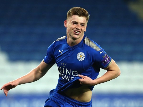 朴实无华的边路新星,莱斯特城新核心哈维·巴恩斯