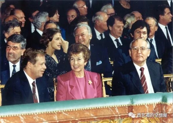 戈尔巴乔夫庆90岁生日德国总统捷足先登打电话祝寿