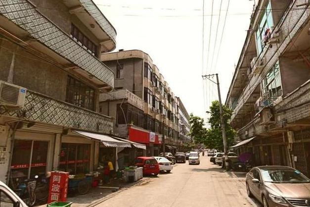 <b>温州一处城中村，房子都租不出去，有钱的房东即将破产</b>
