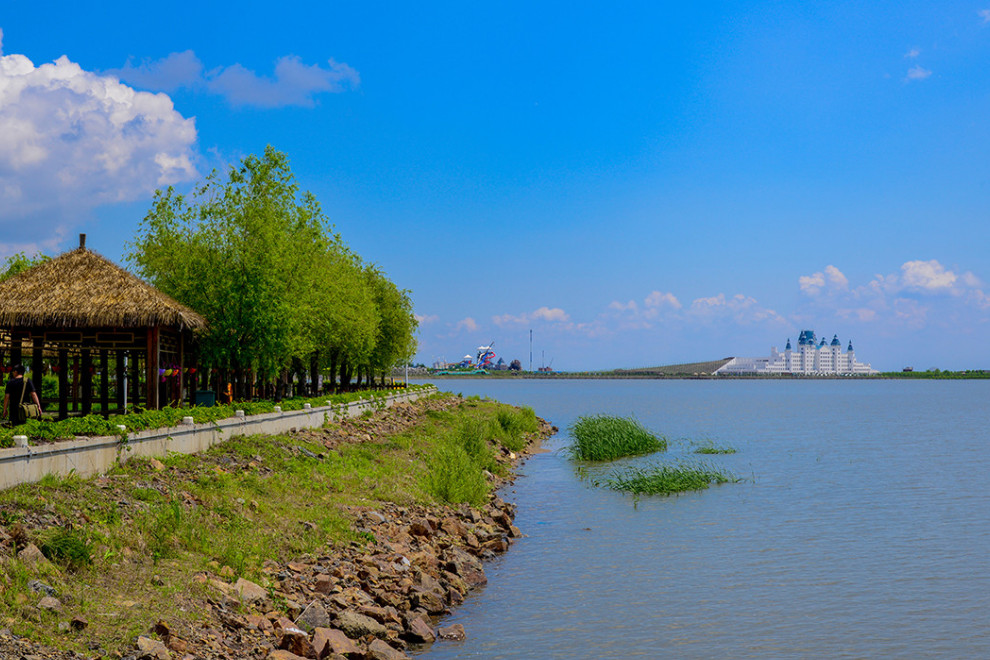 也在一定程度上改善了遵化市的生態環境,隨著公園的修建完成,也是將