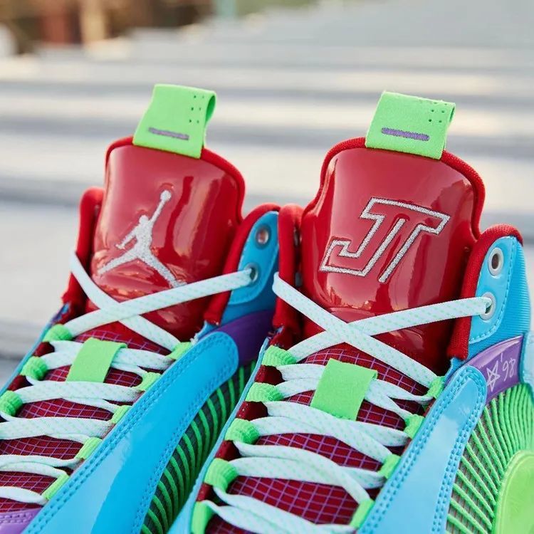 塔图姆aj35pe下周发售这配色也太骚了