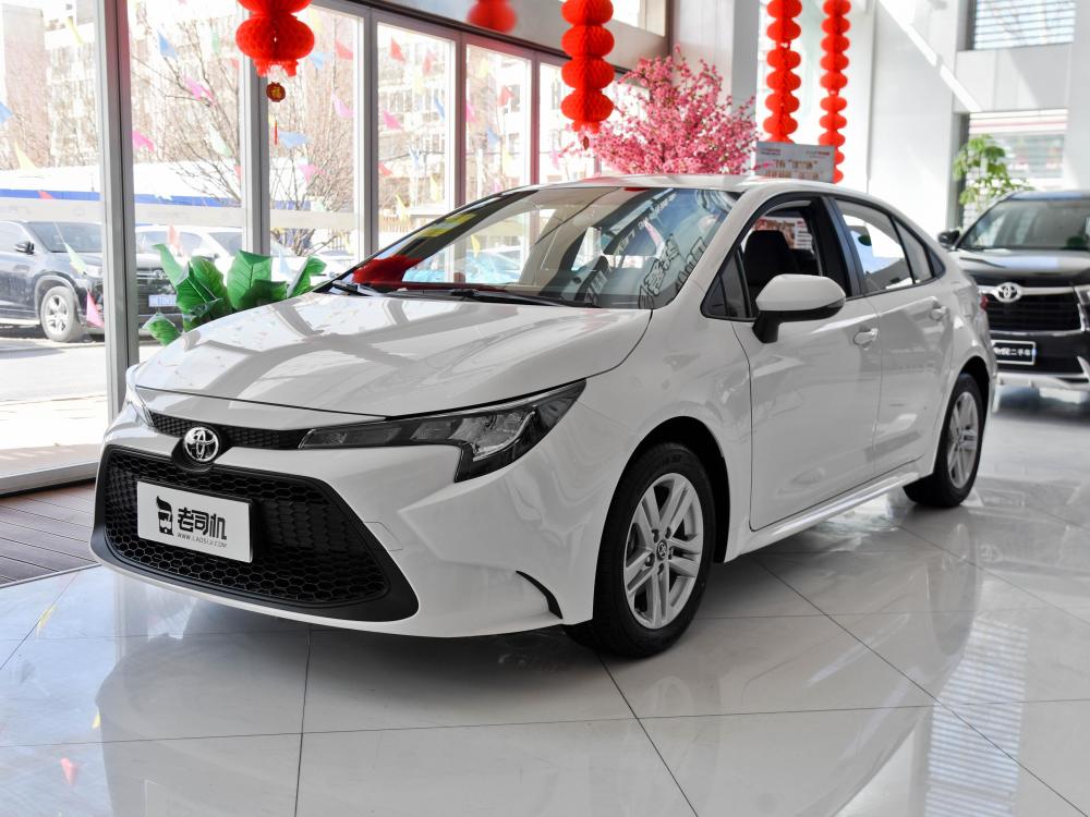 10万出头就能入手的合资好车小哥带你一起看丰田雷凌