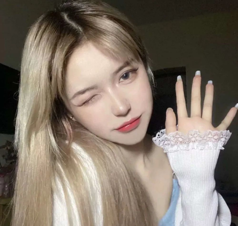 粉丝求图0302拽姐霸气女生头像