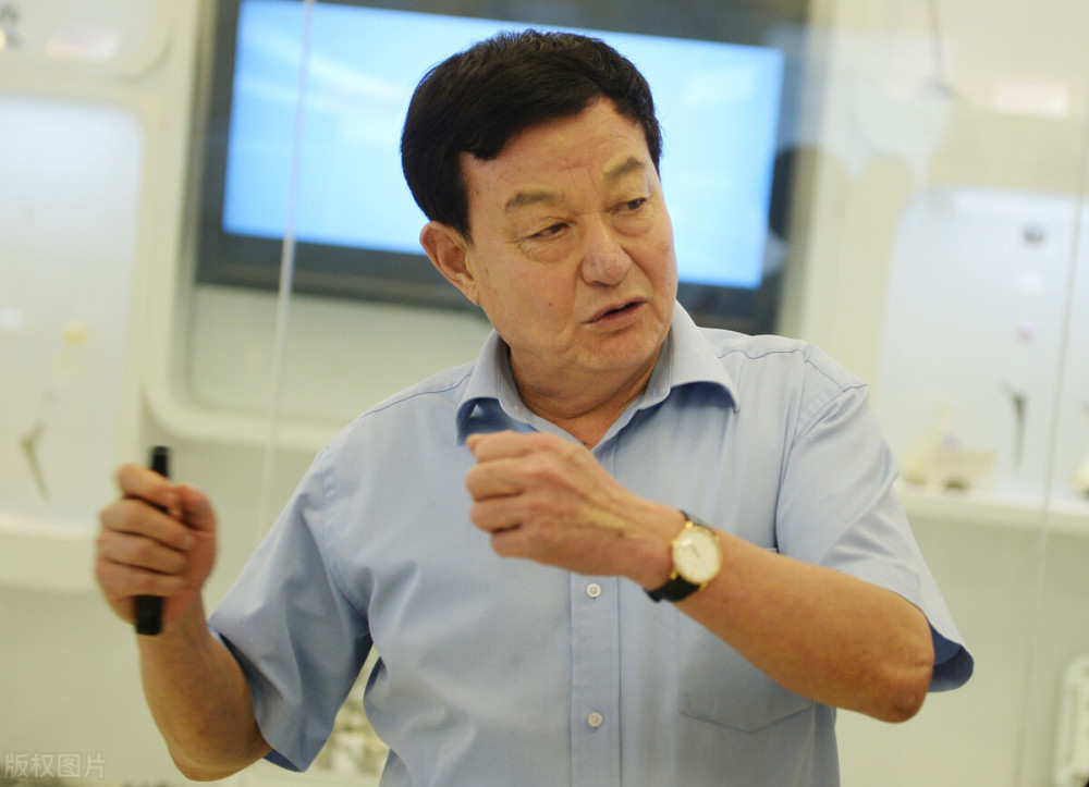 2020年,陈学利的财富就出现了大幅增长,在胡润百富榜上的财富从上一年