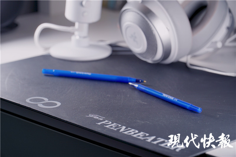 一张板两支笔高三学生玩转penbeat月入3万