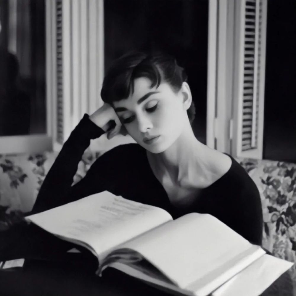 奥黛丽·赫本头像