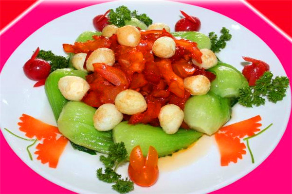 川菜--鲜美蹄筋鸽蛋