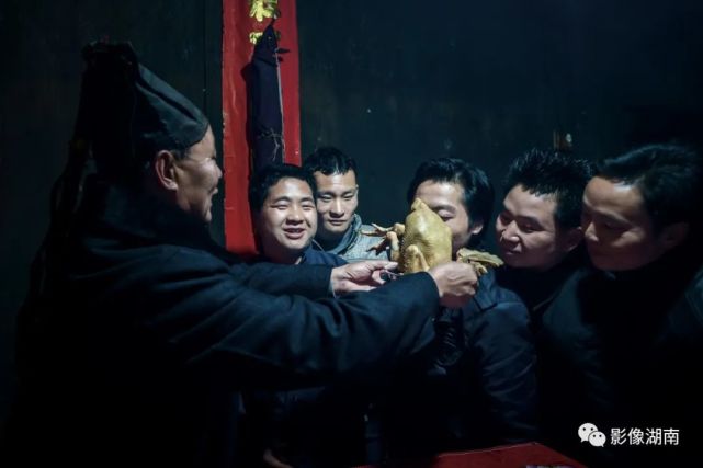 “还盘王愿”：带你探秘古老的瑶族礼俗_腾讯新闻