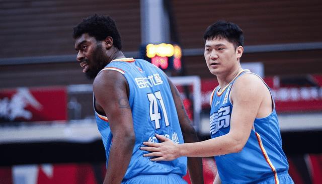 单节13分!浙江广厦惨败青岛,6连胜被终结,费尔德首秀16分