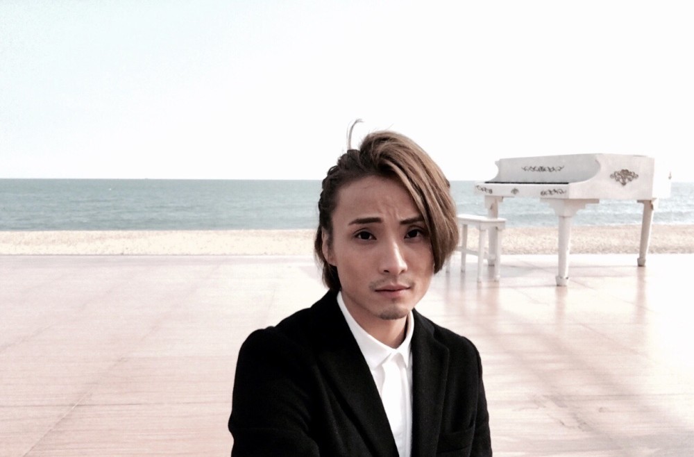 加油37岁前tvb男艺人患肺癌四期用光费用情况转差再筹集医药费