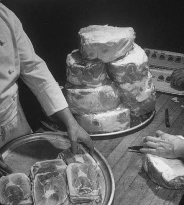 二战时美军伙食太好也烦心,冰淇淋,可乐随时供应,午餐肉吃到腻