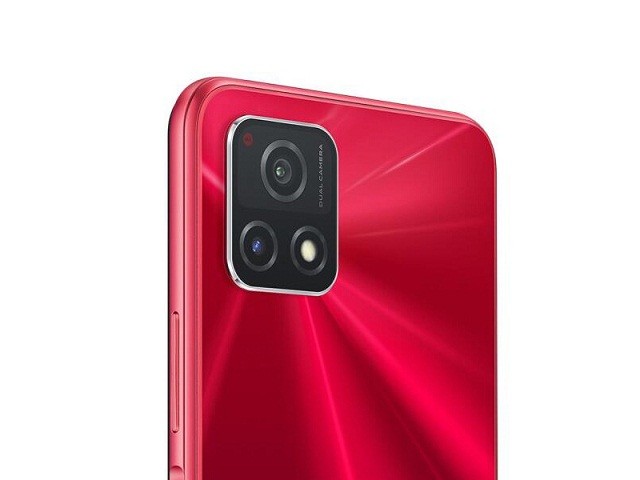 vivoy31s的配色十分新潮,有莫奈彩,钛空灰和宝石红三种配色,机身厚度