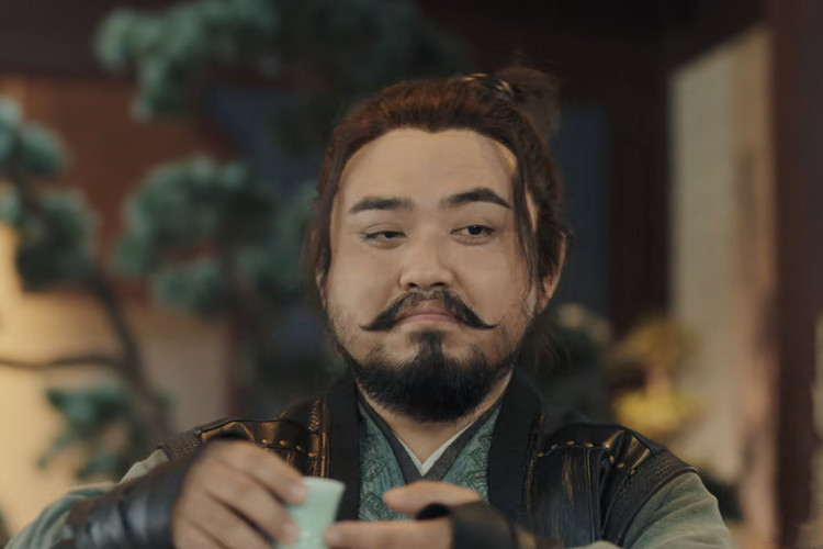 最后我一查资料才发现,原来这位饰演耿护院的演员王成思居然是我们的