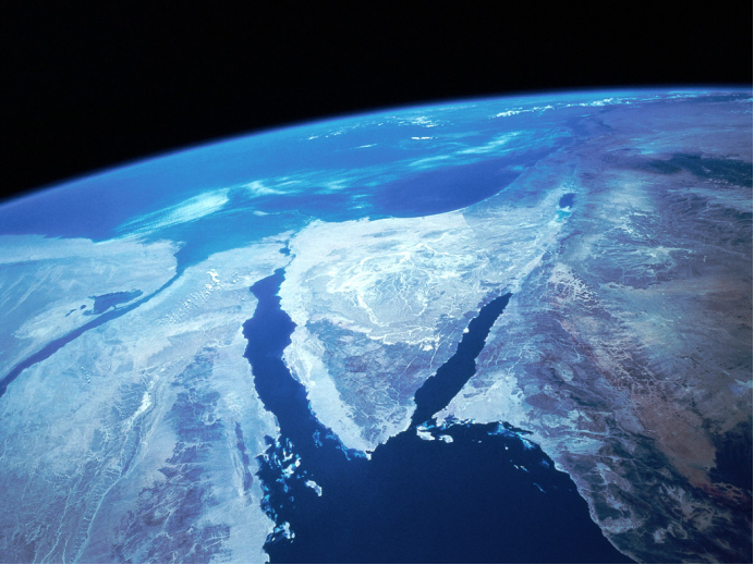 2021年地球现状如何多颗卫星同时发现地球变化霍金预言成真