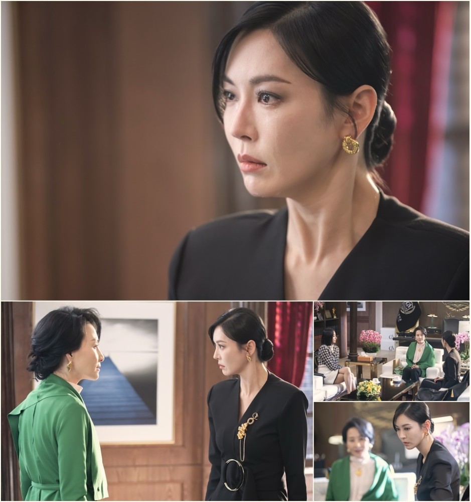 金素妍在顶楼2剧中被亲人逼得走投无路并留下鳄鱼的眼泪