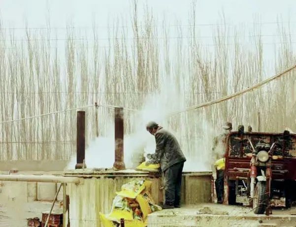 石硫合剂|若羌：全力做好石硫合剂熬制工作 助力春耕生产