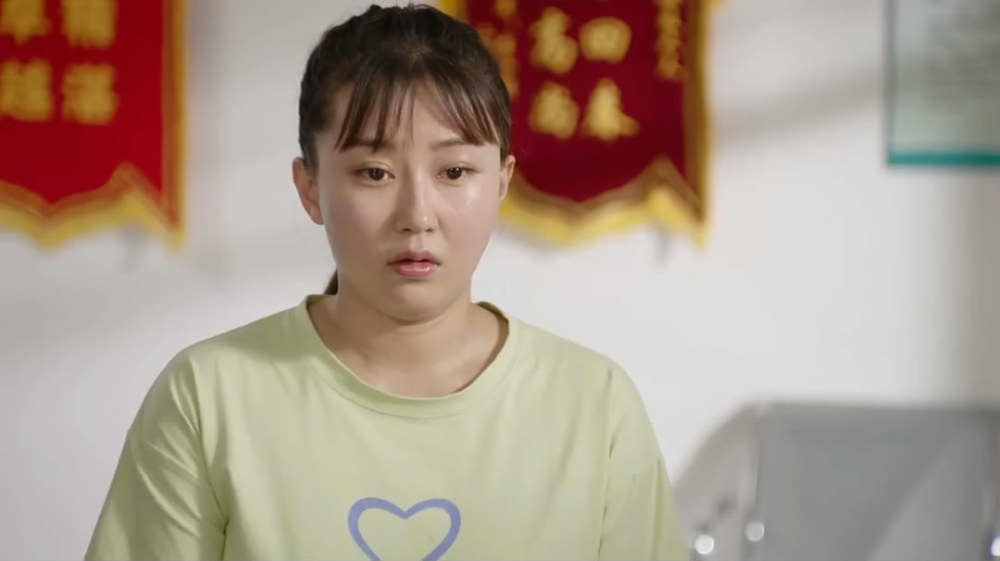 乡爱13里面美女众多我最想看的是她不知道还会不会出现