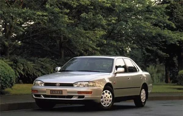 重温那个年代的佳美,第三代佳美xv10!_腾讯新闻