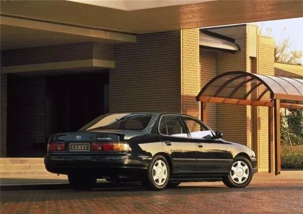 重温那个年代的佳美,第三代佳美xv10!_腾讯新闻