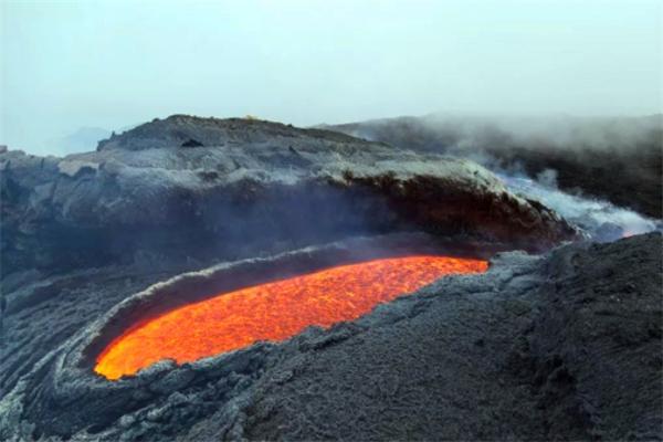 月壤|嫦晤月壤样本被公开！含有大量玻璃颗粒，美国“假登月”被证实？