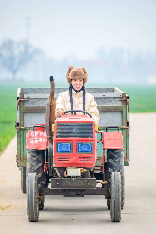 河南版李子柒这是一对父女的边城故事也是中原大地山乡巨变的缩影