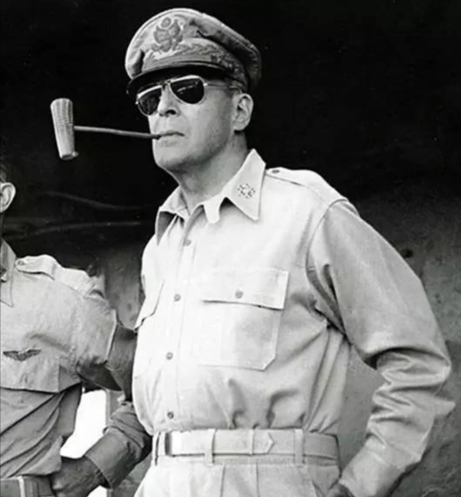 美国的五星上将都是谁?他们都曾担任过什么职位?_腾讯新闻