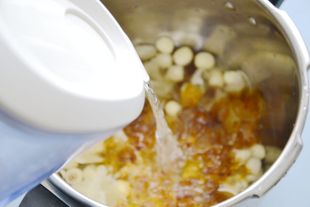 牛奶|牛奶别老直接喝啦，换个方式冷藏下，全家个个吃嗨了