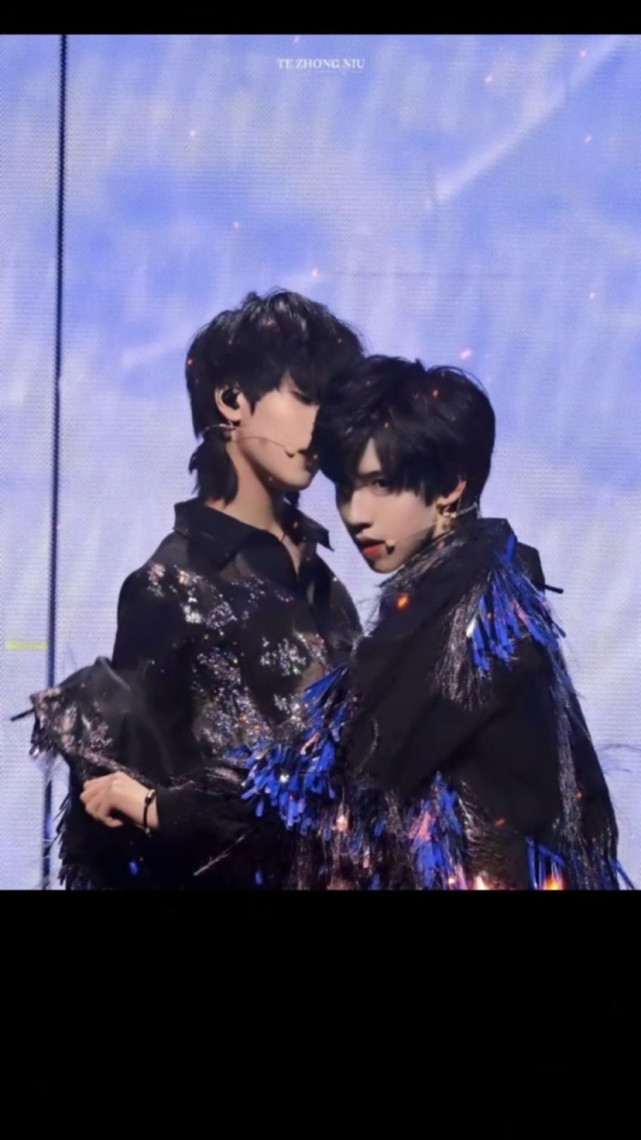 霖以食为天贺峻霖