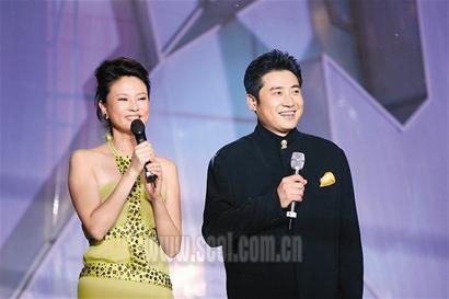 对于张政的离开,外界有各种各样的猜测,因为大家认为能成为央视的主持