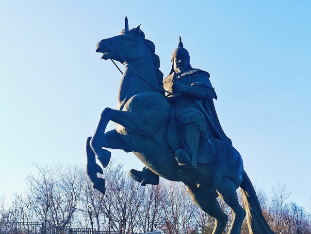 从传统故事"黑"历史名人,看历朝新旧贵族的矛盾|罗家将|苏定方|杨家将