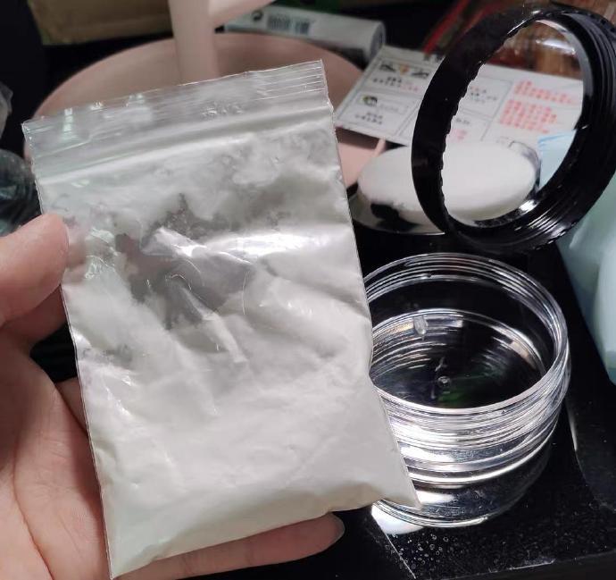 蟑螂|【3月4日】神评论：偷油婆的亲戚还是偷油婆