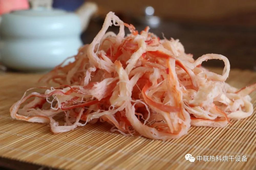 鱿鱼|你爱吃的休闲零食—手撕大鱿鱼是如何诞生的？