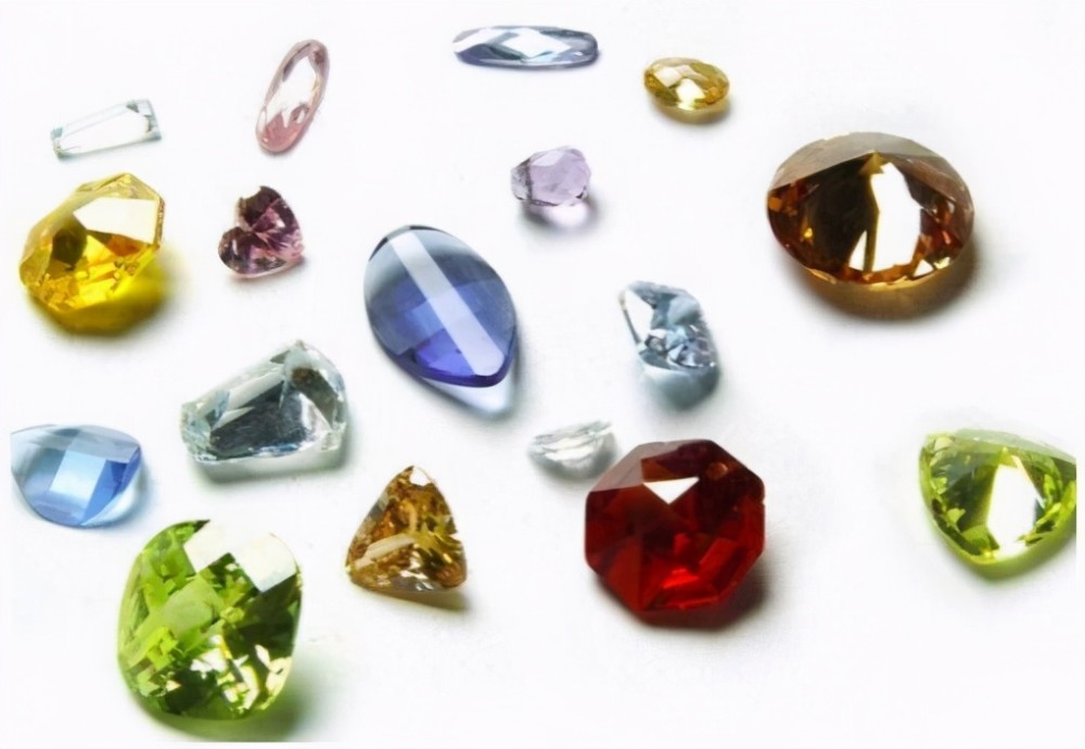 近5年被低估的四大宝石,2021真的能翻身吗_腾讯新闻