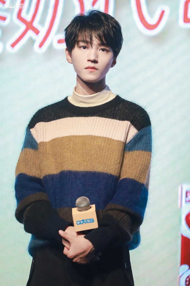 王俊凯遭李飞打压被曝常年忍受不公平待遇团队能力太差劲