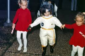 大卫·菲利浦·威特|12岁才走出隔离罩的“泡泡男孩”，在死亡前第一次触摸到了妈妈