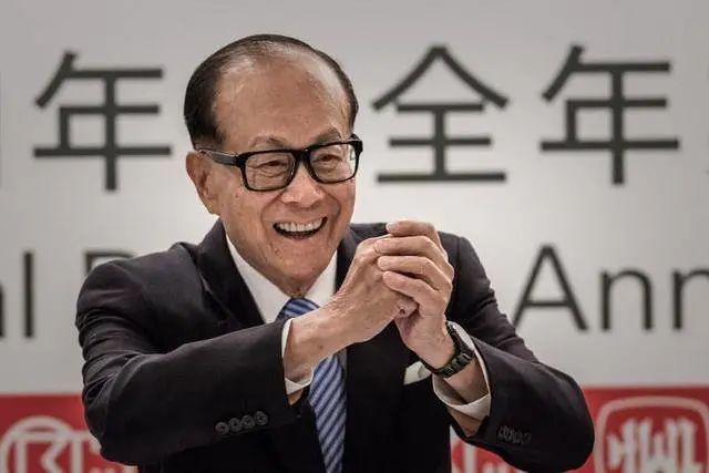 李嘉诚居然又赢了……
