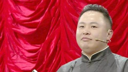 阎鹤祥首次直播没经验直播时会发生哪些啼笑皆非的故事呢