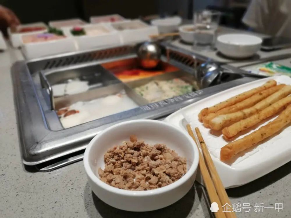 海底捞将牛肉粒换成味伴侣