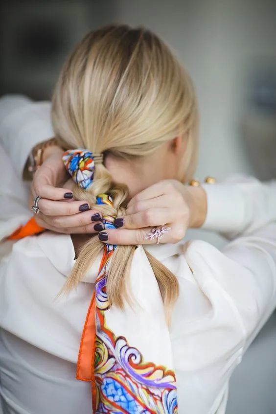 会系丝巾才是真有品位