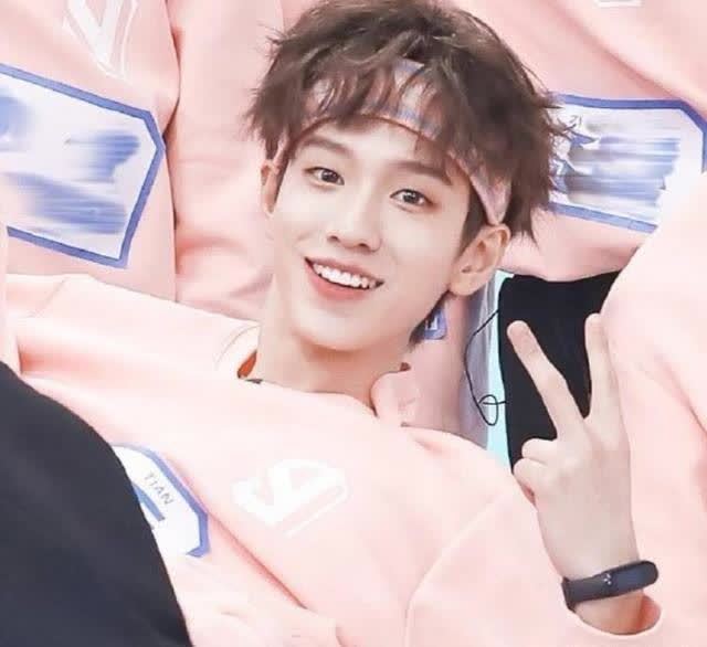 c位稳了青春有你3冠军早已内定余景天锁c早有预兆