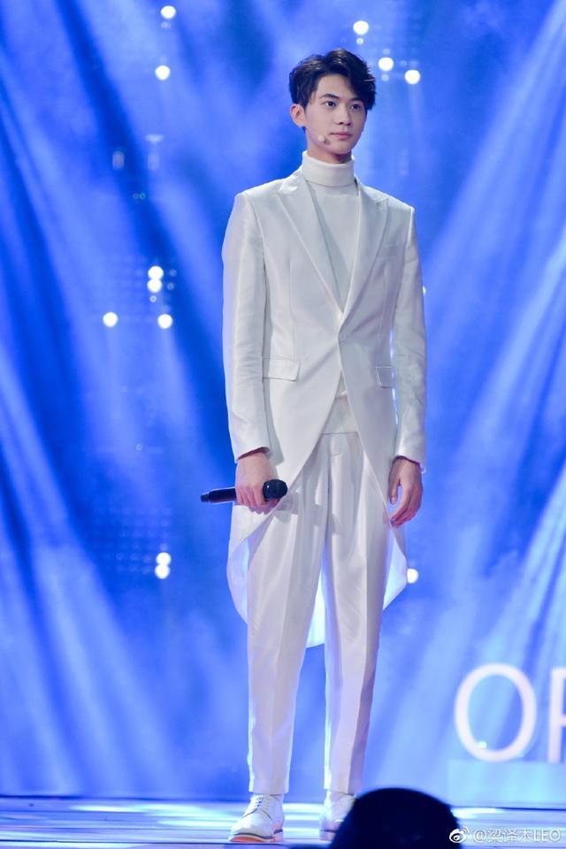 梁森6个秘密:圈内好友是23岁学霸男神?