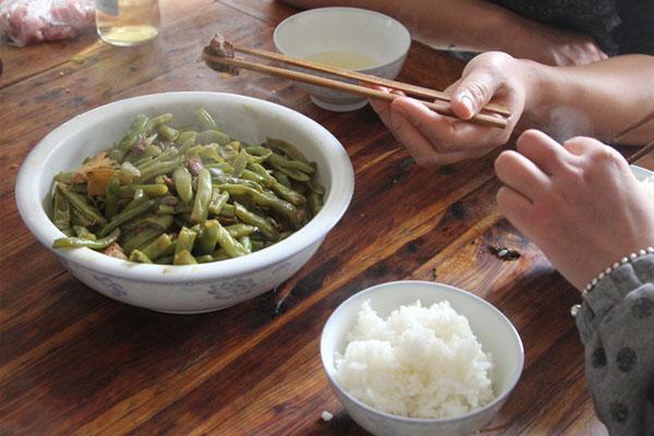 幽门螺杆菌|幽门螺杆菌也有“天敌”，没事多吃点，胃会感谢你