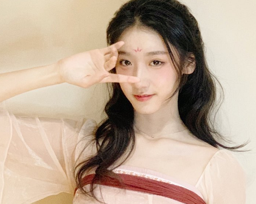 超a女一号古装面试照曝光最美孟婆换人当颜值粉有福了