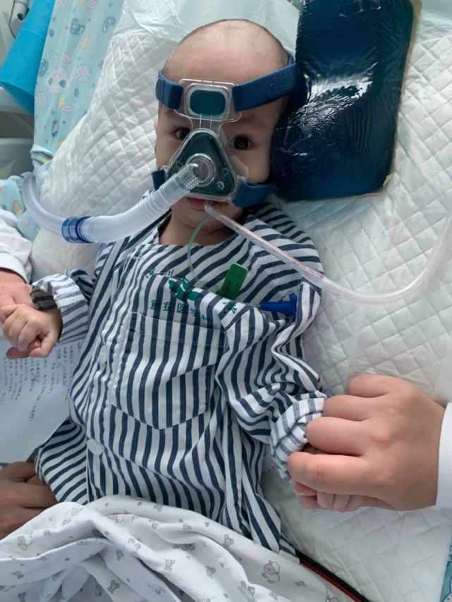 90后妈妈和她的"象鼻宝宝"