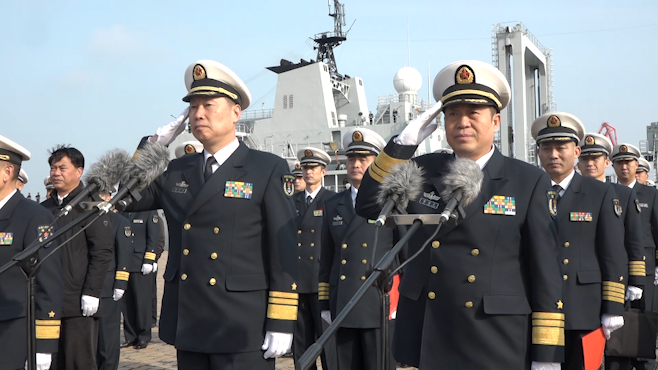 海军第36批护航编队完成任务胜利凯旋